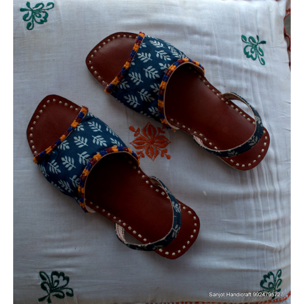 natural and artistic